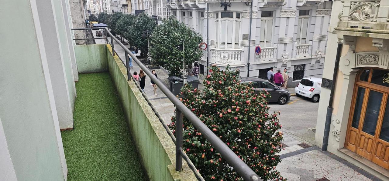 Piso En El Centro Para 4 Personas - Plaza Amboage - Wifi Ferrol Ngoại thất bức ảnh